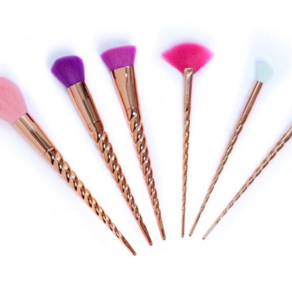 ⭐️Beauty Creations unicorn brushes 🦄 - Picture 5 of 7